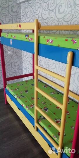 Двухъярусная кровать бу