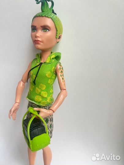 Кукла Монстер Хай Дьюс Гаркон скариж