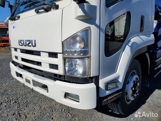 Автовышка isuzu Forward 32 метров