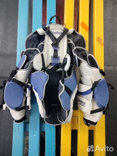 Вратарский нагрудник Reebok sr, l, xl