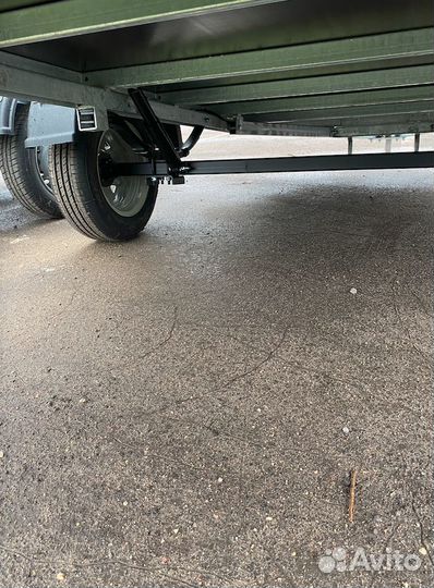 Прицеп на легковой автомобиль