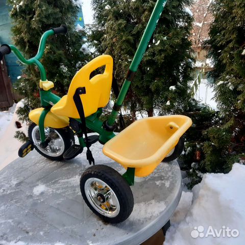 Детский велосипед с родительской ручкой