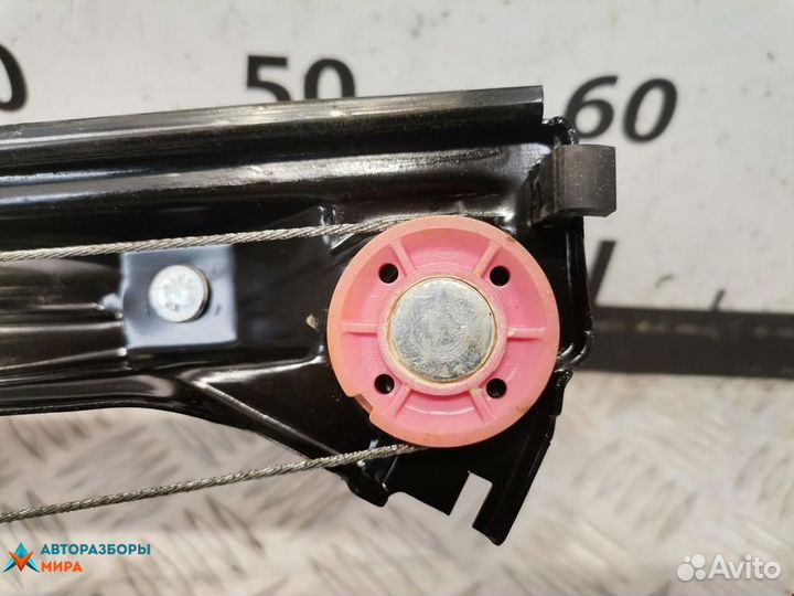 Стеклоподъемник передний правый Lancia Delta 3