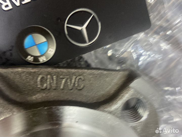 Ступица передняя Audi A4/A5 8W0407613