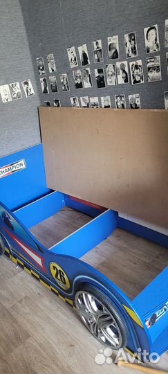 Кровать машина