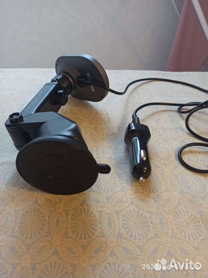 Беспроводное зарядное устройство держатель в машин