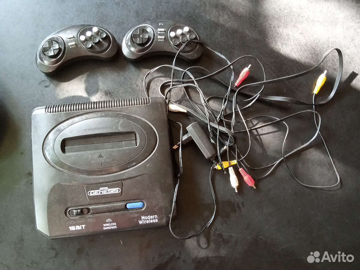 Игровая приставка sega