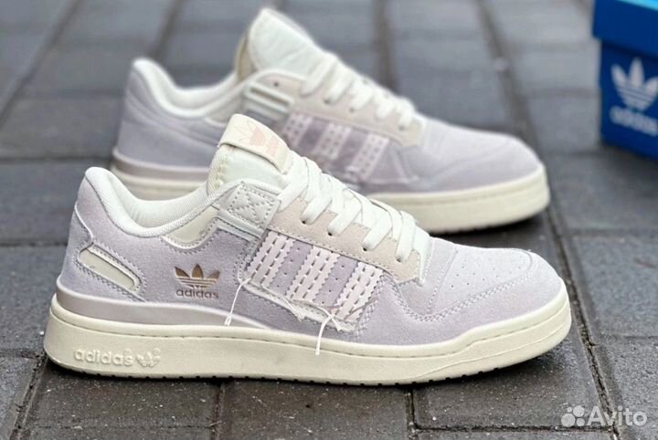 Кроссовки adidas