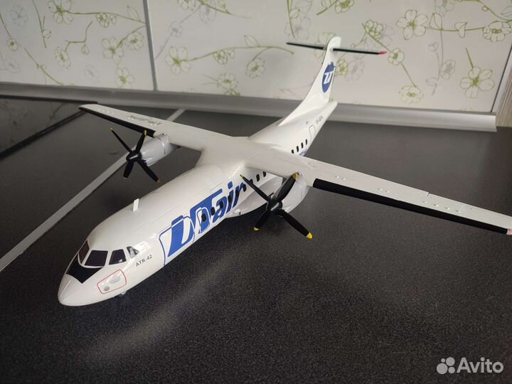 Модель самолета 1 48