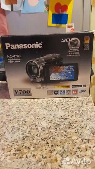 Видеокамера Panasonic HC-V700