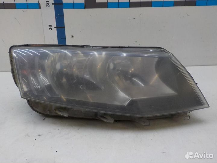 Фара правая Skoda Octavia
