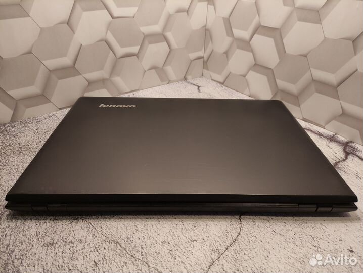 Мощный Lenovo i5-6го пок/SSD/17,3 Дюйма/8Гб Озу