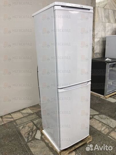 Холодильник Бирюса