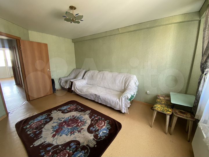 2-к. квартира, 47 м², 8/10 эт.