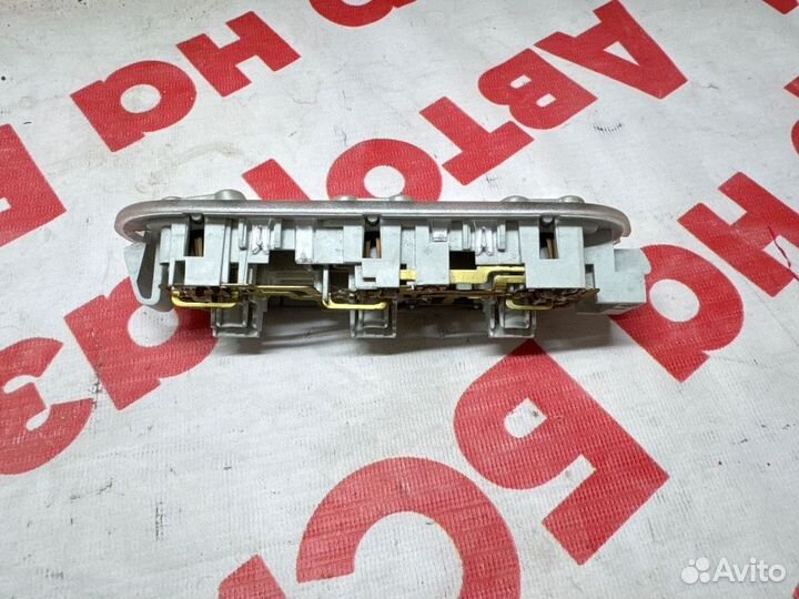 Плафон освещения салона Renault Logan 2