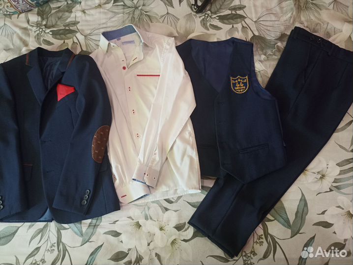 Костюм школьника