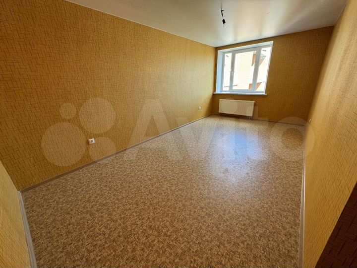 2-к. квартира, 47 м², 9/10 эт.