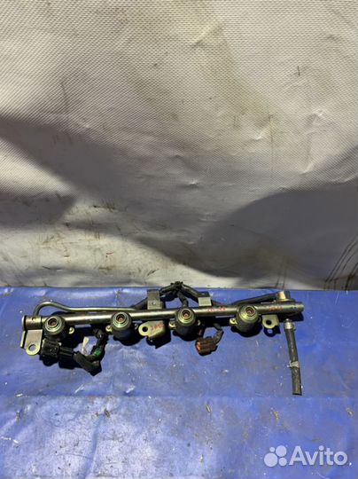 Топливная рампа nissan sr18