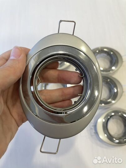 Светильник потолочный встраиваемый