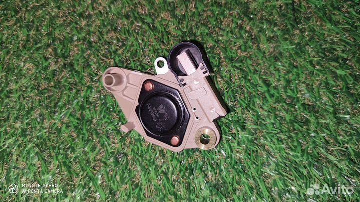 Реле-регулятор генератора новое Audi vw bmw Merced