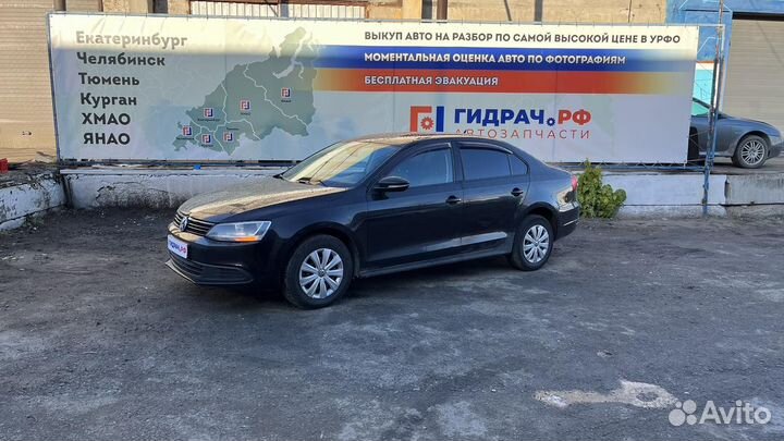 Датчик ABS задний левый Volkswagen Jetta (A6) 1K09