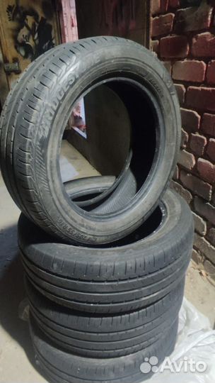Bridgestone B700 205/55 R16
