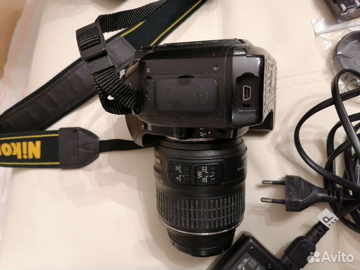 Зеркальный фотоаппарат Nikon D 70 s