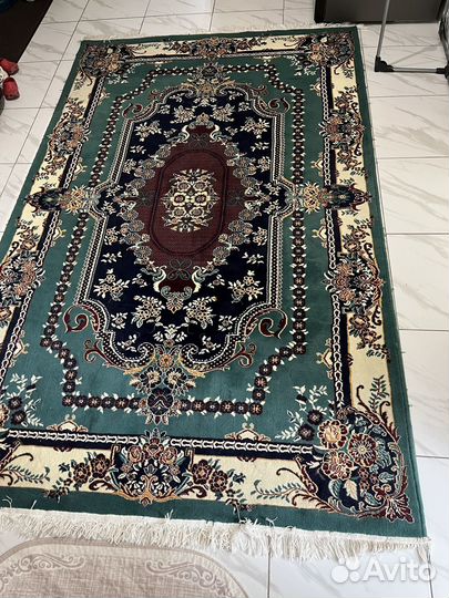 Ковер шерстяной