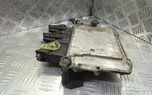 Блок управления двс ford focus 3 (ONI21PC01)