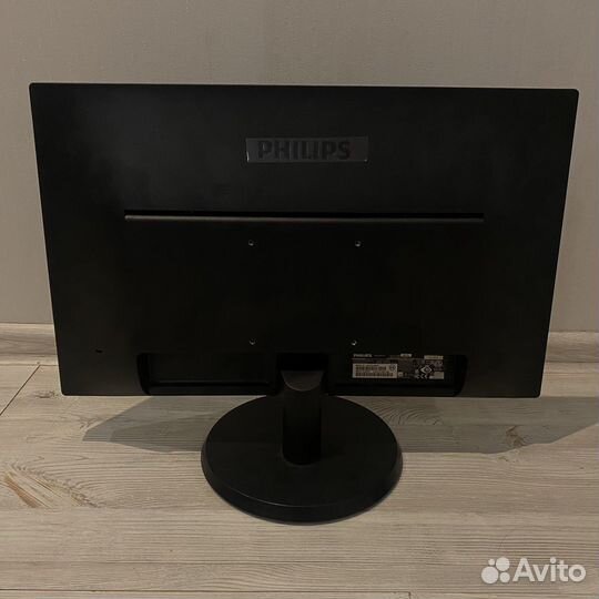 Монитор Philips
