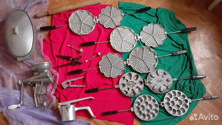 Форма для выпечки сердечки,орешки,оригинал СССР