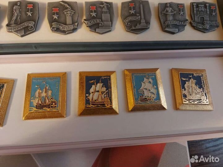 Наборы значков Корабли России и города герои