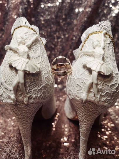 Аренда реквизита на фотосессию (свадебные туфли)