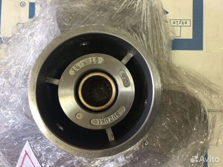 Винт Suzuki-90-140 нерж.шаг18