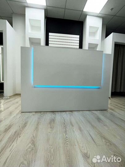 Офисный стол на заказ на заказ