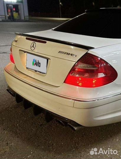 AMG W211 E6.3 диффузор