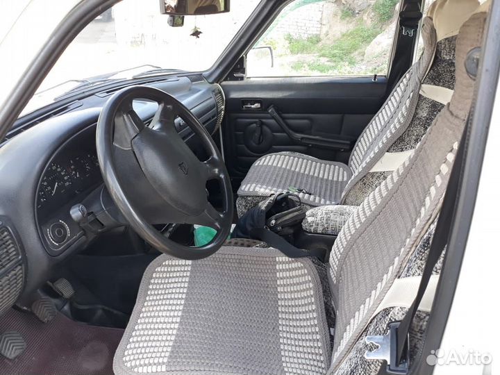 ГАЗ 3110 Волга 2.4 МТ, 1998, 85 715 км