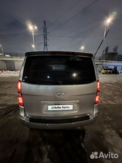 Hyundai Grand Starex 2.5 AT, 2011, 278 000 км