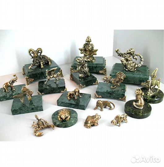 90*90*10мм. 2шт. Каменная подставка под статуэтку