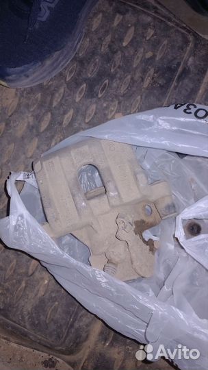 Супорт задний левый форд фокус 3