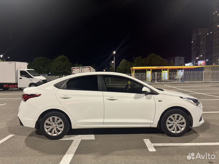 Hyundai Solaris 1.4 AT, 2017, 102 100 км