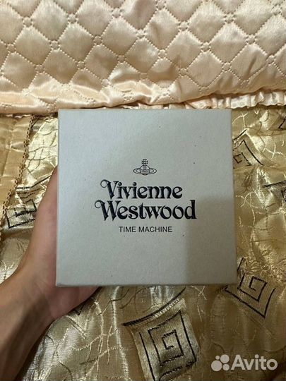 Vivienne westwood часы