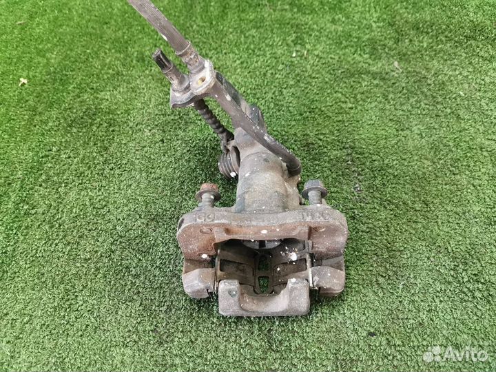 Суппорт задний левый Honda Accord CF3 CF4