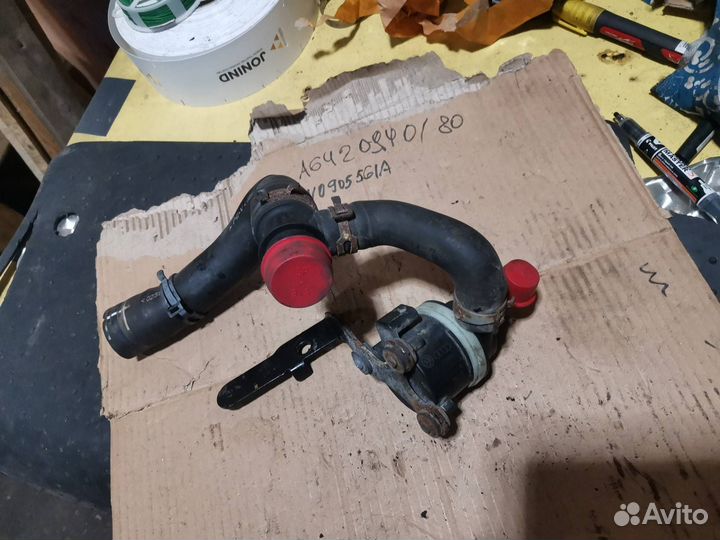 Насос антифриза дополнительный Volkswagen Passat