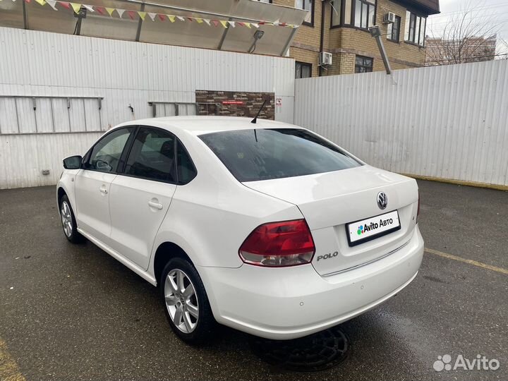 Volkswagen Polo 1.6 AT, 2011, 245 000 км