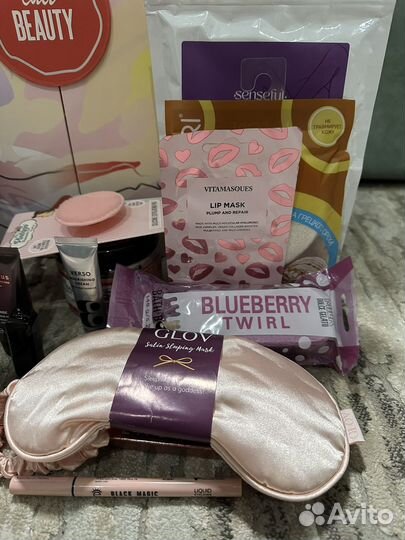 Самосборный адвент календарь Cult Beauty