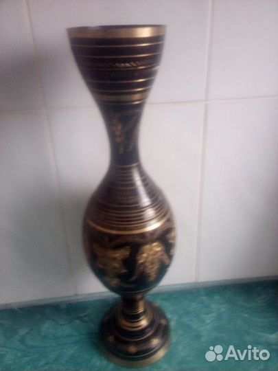 Ваза латунь или бронза резная из СССР