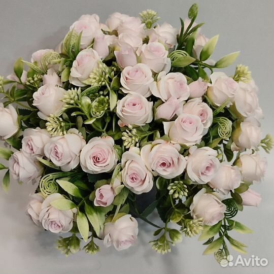 Искусственные цветы. Розы