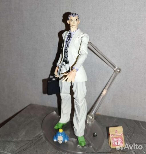 Kira yoshikage medicos фигурка (оригинал)