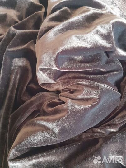 Бархат-стрейч отрезы красный и шоколадный